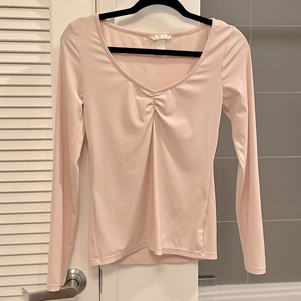 H&M Long Sleeve V-Neck